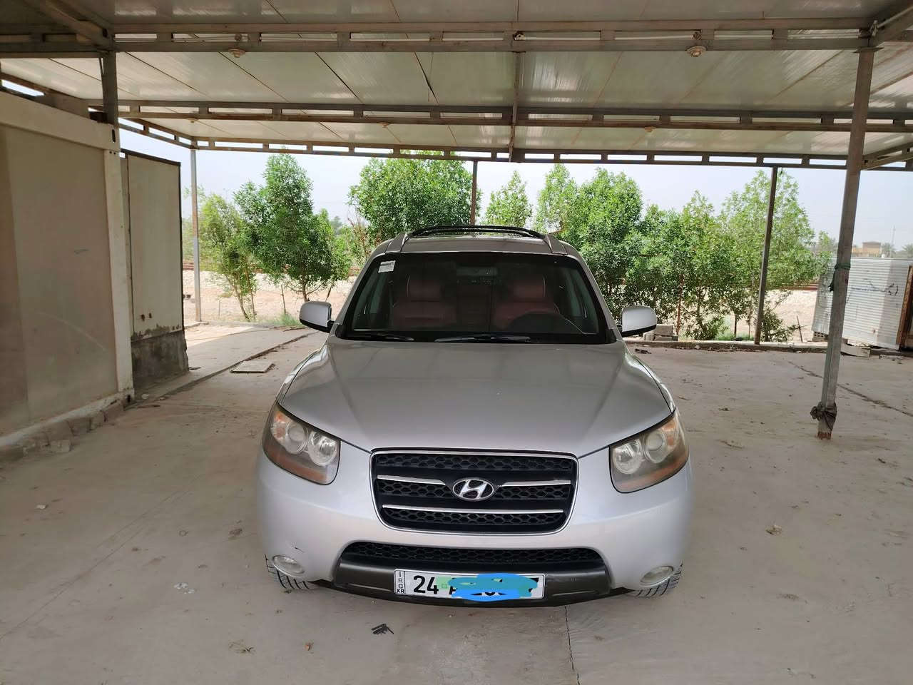 جديد بمعنى الكلام وجاهزه على ٢٤ حبايه اترايها اتفر العراق  حصة كاز معممه بكل العراق ... داخل جلد بلادي ..تدفئه وتبريد  تخم تاير وسبير جديد 
كير ومحرك كفاله وظع الشركه الموديل ٢٠٠٩ المكان بابل السعر ٤٠ او امراوس ابأصولي عالي والفرق نقد
للاتصال ***********
