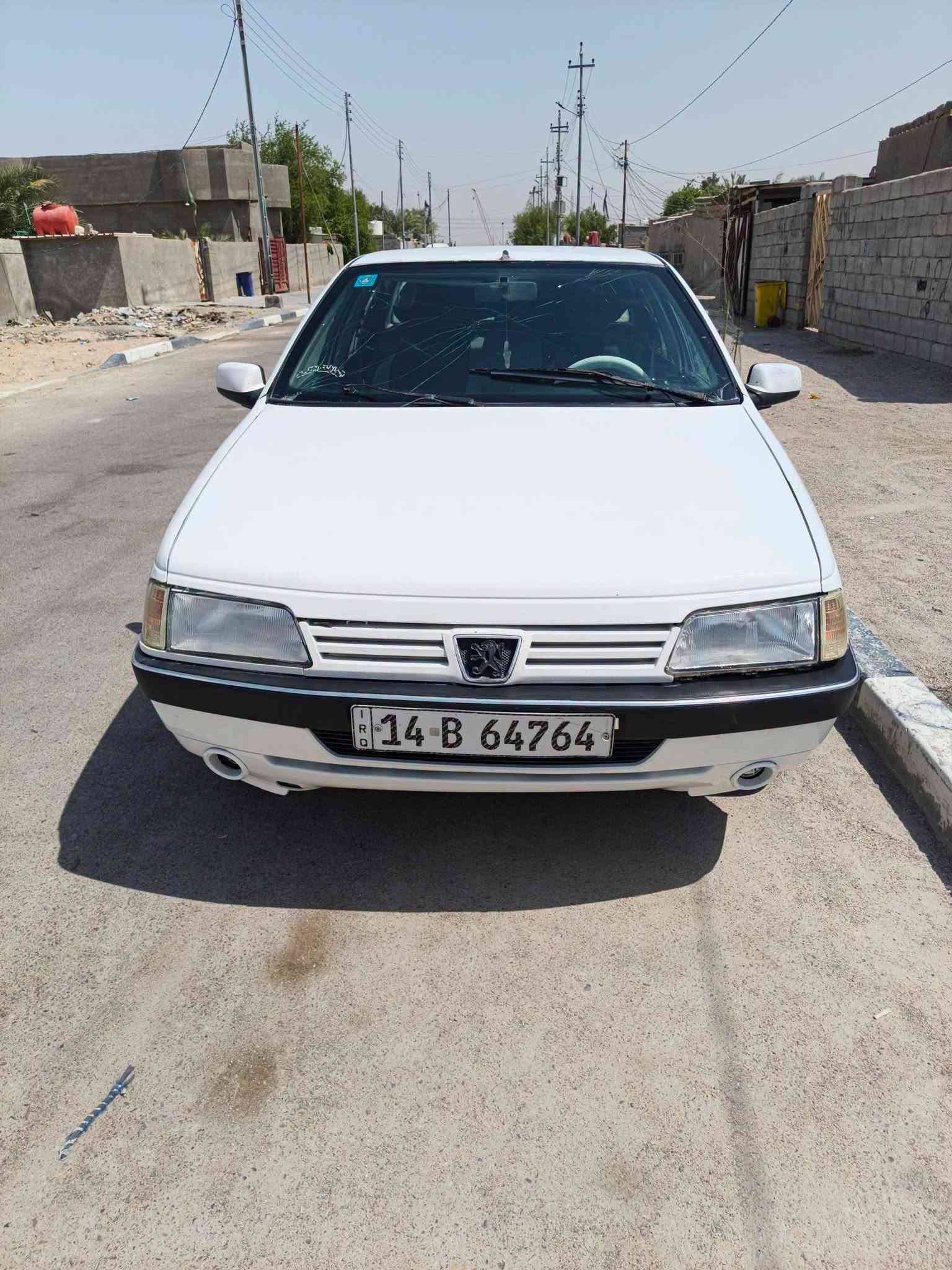 بيجو 405 مديل ٢٠١٢ سياره جديده وجاهزه مكينه كير حداده تبريد تخم تاير
رقم بصره دولي سنويه جديده السعر 28 مجال بسيط 
مكاني البصره الزبير ‏‪‏‪***********‬‏
