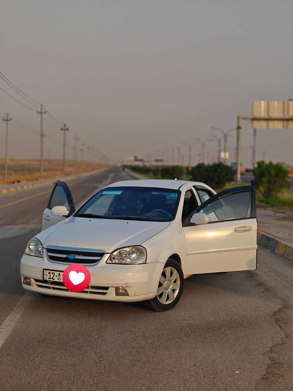 السلام عليكم اوبترا للبيع موديل 2011
سيارة نضيفه مابيها اي نقوصاات 
وارد خليجي بيها باب تبديل وباب بخ نص
كير محرك شرط 
تبريد ثلج 
داخل نضيف 
سيارة نضيفه يعوزها بس تقليمات وبولش 
محرك 16
طخم جديد سياره نضيفه حيل 
سعرها 85
رقم صاحب السيارة الاستفسار اكثر 
‏‪***********‬‏
‏‪***********‬‏
