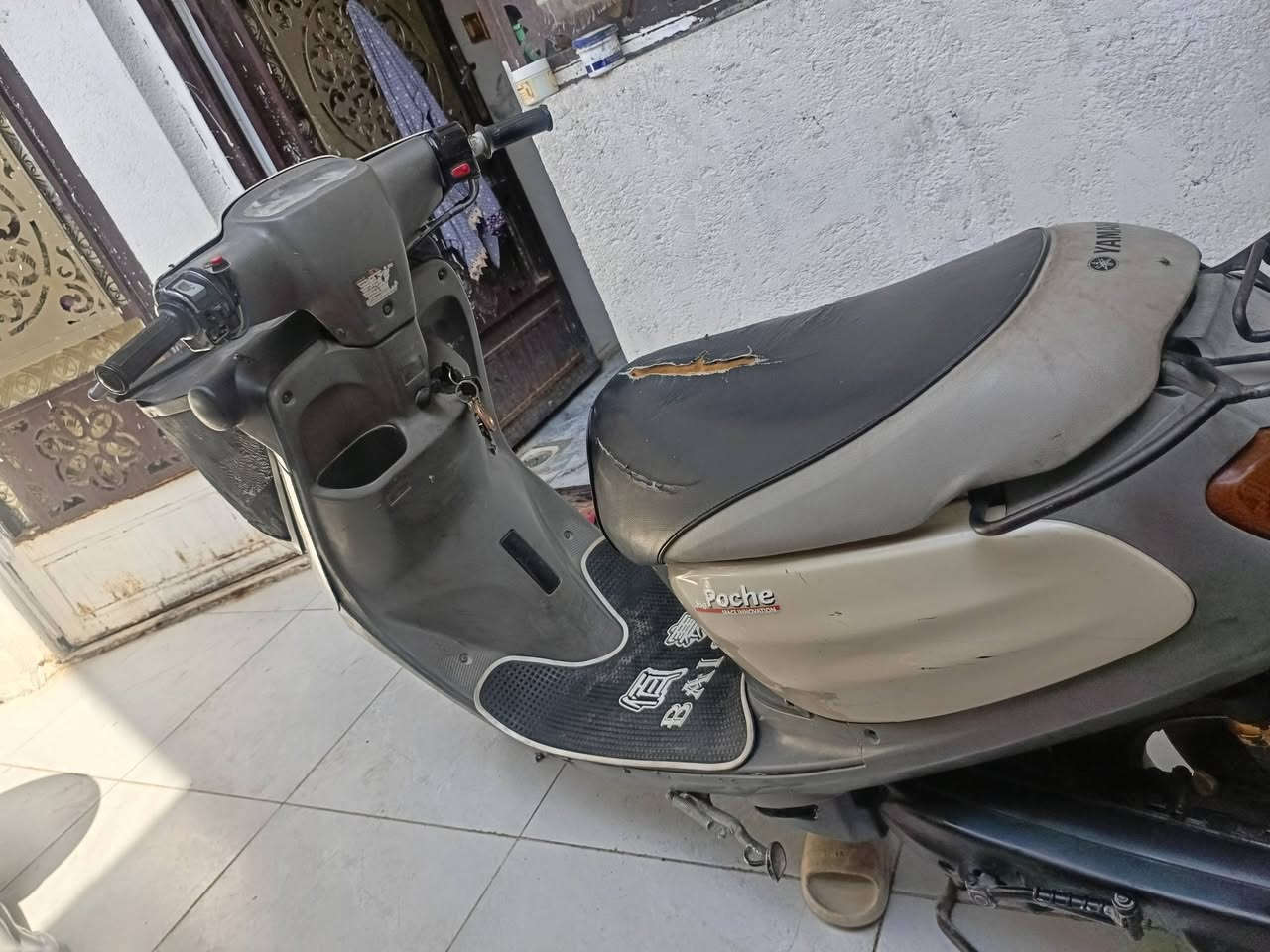 كهربائيات كلها شغاله سلف هندر تايرات جدد شاصي مكفول كفرات بلادي حليبي الدراجة بيها نقوصات بسيطه
للبيع او المراوس 
***********
كربلاء قرب مستشفى الكفيل
السلام عليكم للبيع او المراوس منغولي ام السله موديل 2007 محرك ناعم خير من الله 
كهربائيات كلها شغاله سلف هندر تايرات جدد شاصي مكفول كفرات بلادي حليبي الدراجة بيها نقوصات بسيطه
