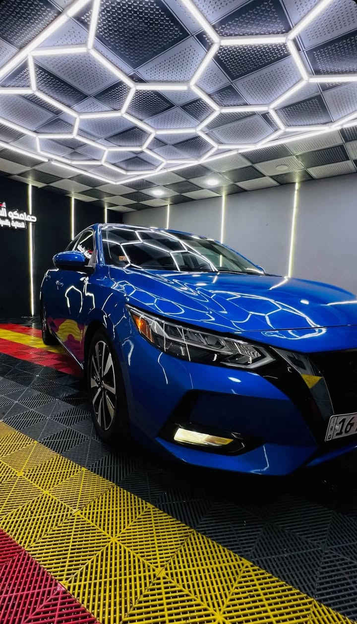 نيسان سنترا موديل 2023 وارد امريكي
فئة الـ SV Plus سبشل فول
المواصفات 🔹
فتحة سقف + رادار 360 درجه 
تدفئة مقاعد 
تدفئه ستيرن
تبريد مناخ منفصل
كروز سرعه ذكي ( 3 مسافات امان تحدد الي يناسبك )
تحديد مسار + ستيرن هزاز عند تجاوز الخط 
بصمة تشغيل + بيبان + تشغيل عن بعد 
شاشة جبيره لمس 
دگمة S سبورت بالگير 
داخل جلد عسلي بالكامل بيبان ودشبول ومقاعد 
شاشة اعطال
فول تحكم ستيرن 4 جهات

تحذير + توقف ذاتي من جميع الجهات
اريل نفگيشن
ويل كب بلادي 
مقعد السائق كهرباء 10 حركات 
كاميرا بلاديه دواره 

3 مخارج شحن سريع + مخرج اوكس
- كير ومحرك السيارة مكفول  

جميع رادارات واوبشنات السياره شغاله 100‎%‎

…………………………………
سعر السياره / 140 بيها مجال للشراي يشلع عيوني وبالعافية على الياخذها 
مكان السياره 📍الديوانيه  
للتواصل والاستفسار 
***********
