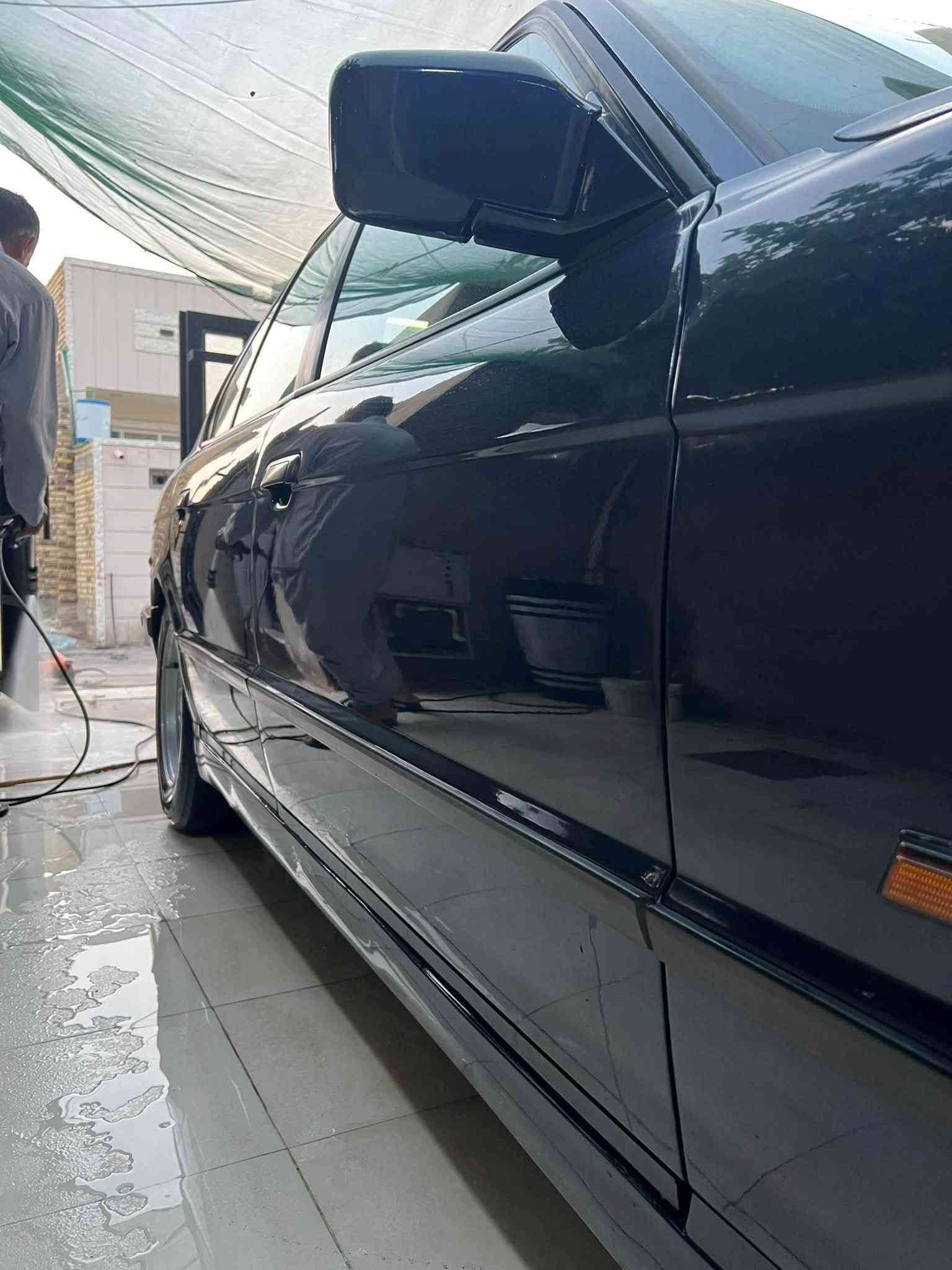 السلام عليكم 
اصل وفصل 
BMW525 
للبيع او مراوس  بجالنجر 2012
السياره جديده بكل معنى الكلمه ومصروف عليها هواي 
كير ومكينه  كفاله قبل شهرين شادهن 
تخم ضفيره جديد 
حداديه اماميه خلفيه وسطابكسلات جديد 
تخم تاير. وويل جديد 
غرفه جديده لون ابيض جديده 
صبغ جديد درجه اولى صارلها يومين تبولشت السياره 
منضومه تبريد ثلاجه 
منضومه مي جديده 
السياره متصرف عليها ولا دينار 
سلايت طكتين 
كشنات كهرباء
تجاوي كهرباء 
رقم بابل سنويه ٢٨ مداور ثاني يوم 
السعر ١٠٠ وبيها مجال 
مكاني بابل حله 
مامتواحد عل فيس اقره المنشور وخابرني 
***********
