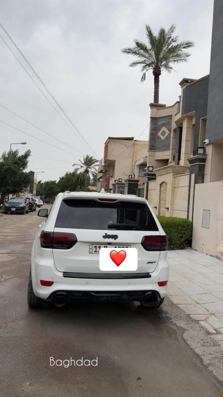 جيب SRT 6400 موديل2021 للبيع 
حادثها ( جاملغ امامي صبغ كد شبر )

السياره SRT اصل فول مواصفات 1/1 ام الرادار 
ماشيه26ميل حقيقي 
السياره رقم بغداد مميز الجديد بأسمي 
مسويله هزه جديده 
المواصفاات ….
بصمة -بانوراما-رادار أمامي-ماوس 5 وضعيات قياده 
كشنات حضن SRT  كنتارا 
قماره كنتارا  

تدفئه وتبريد بالكشنات الاماميه-تدفئة ستيرن 
تدفئه بالكشنات الخلفيه  - سستم سماعات ودمام - رادرات جانبيه
فجوج برمبوا  SRT 6 بستم _جنطه كهرباء
ويل SRT اصل 20 -كشنات ميموري 
كشنات الاماميه كهرباء- شاشه كبيره 
٥ وضعيات قياده 
لايتات الاماميه زينون بلاد -كشتفات زينون 
دواخل  كاربون فايبر بلاددد 
السياره عليه تفريغ وبرمجه مصطفى.              
 تخم تاير جديد

علق رقم (1) يتم الرد عليك تلقائياً✅✅✅

للاستفسار ***********
