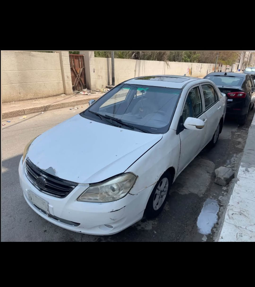 بي واي دي جي 3
محور گير و مكينة كورلا 1800
تبريد شغال 
‎راعيها بالفضليه و يريد تحويل 
بيع مستعجل السعر ٢٨ و بيها مجال 
مكان السياره ناصريه مركز
***********
