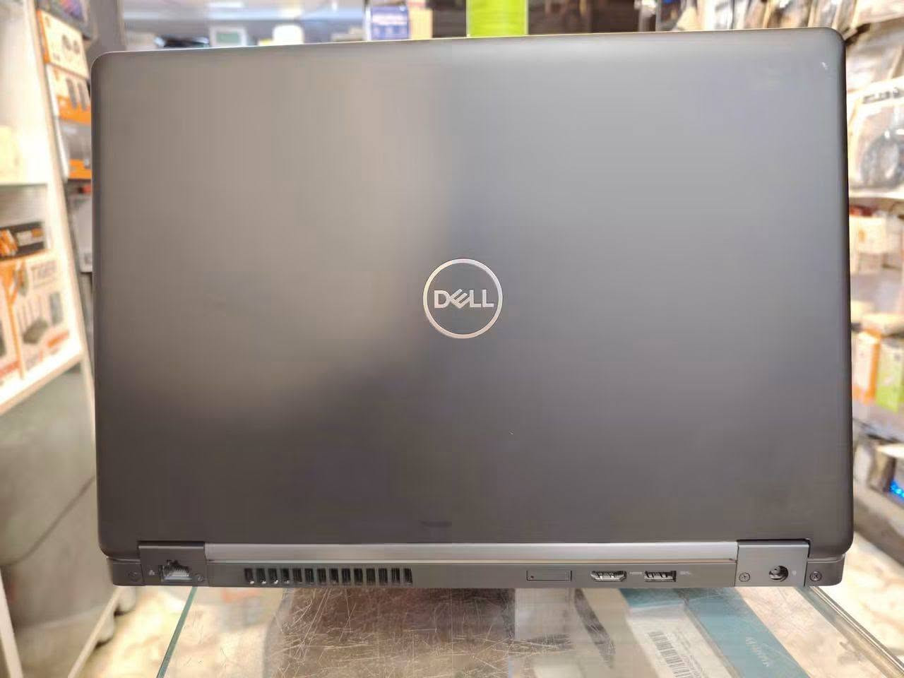 قطعة مفردة
لابتوب Dell Latitude 5491

⚜️ المواصفات:
⚜️ المعالج: Core i5 — الجيل الثامن — فئة H
⚜️ الرام: 8 كيكا DDR4
⚜️ الهارد: 256 كيكا SSD M.2
⚜️ كرت شاشة داخلي: Intel Graphics — 4 كيكا (ذاكرة مشتركة)
⚜️ حجم الشاشة: 14″

🎁 الهدايا والملحقات:
• حقيبة لابتوب
• شاحن لابتوب
• ماوس
• ماوس باد
• تغليف احترافي (داخل كرتونة)

🛡️ الضمان والخدمات:
• فحص اللابتوب و مقارنة المواصفات و النضافة قبل الاستلام عند المندوب.
• ضمان أسبوع كامل بعد الاستلام.
• تنصيب ويندوز حسب الطلب مع جميع البرامج الأساسية و Office مثبتة.

🚚 التوصيل: التوصيل متوفر إلى جميع محافظات العراق

📌 موقّعنا: بغداد الامين الثانية

💰 السعر: 275,000 دينار 
عراقي

للتواصل واتساب ***********

