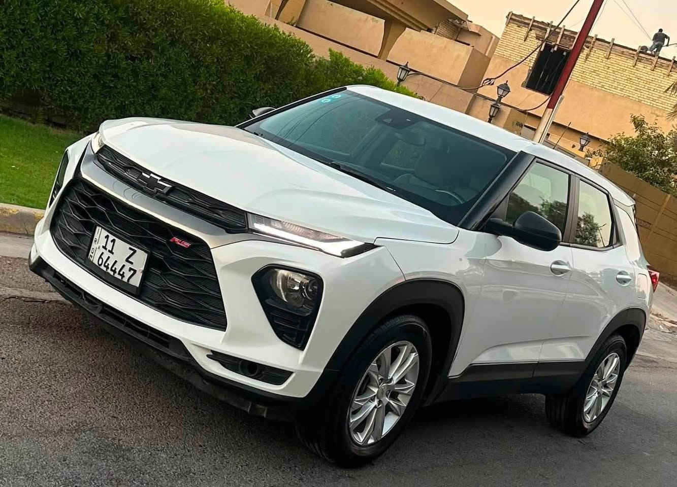 سلام عليكم 
ترل بلايزر  2022
ماشيه 35 
1300 تيربو 
مراوس حسب القناعه 
سعر  143 وبيها مجال
حادث السياره جاملغ وبنيد
والسونار موجود بالصور 
مكان السياره بغداد السيديه او الدوره 
***********8 بغداد, العراق
