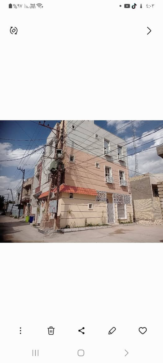 بيت للبيع 3 طوابق
6 نوم 
صالتين
مطبخين 
حمامات 5
سند ٢٥ 
الدوره شارع المستشفى 
ابو طياره زراعي
قرب جامع الملك
السعر 168 وبي مجال  
الاستفسار ***********
