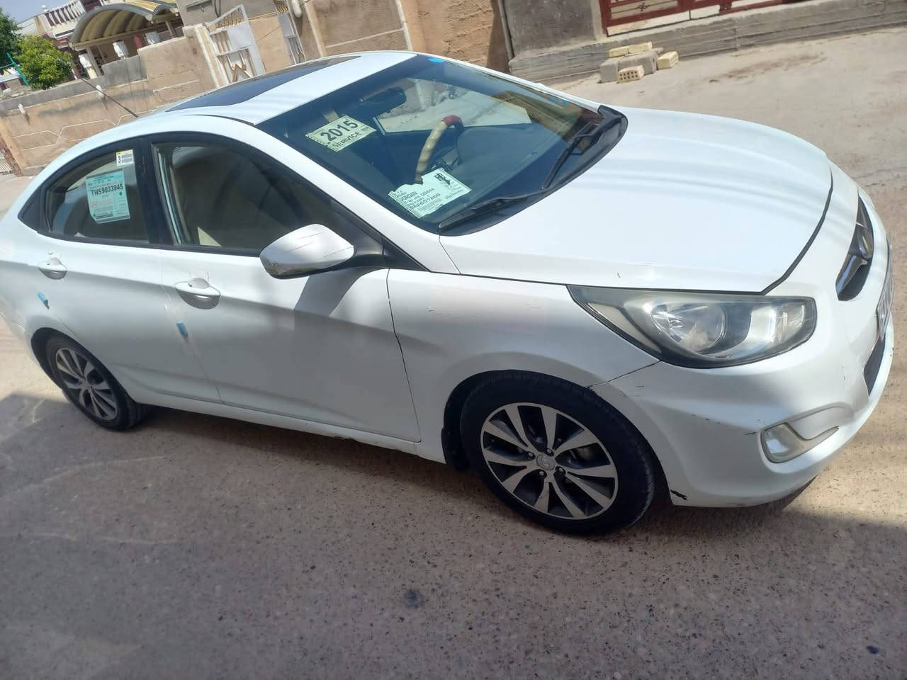 السلام عليكم اكسنت 2015 خليجي رقم بغداد الدولي سياره فول موصفات محرك 1600دوش سياره بيه باب صبغ فقط محرك كير تخم تاير السعر 88وبيه مجال الشري ينتصل ***********
