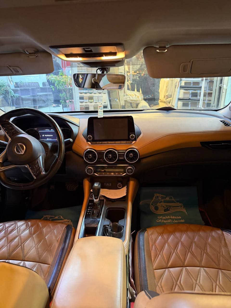 للبيع نيسان سنترا 2020 SV Plus ✅

سعرها ادخل ع رابط https://t.me/carssofiraq/17017

وارد أمريكي، لون ماروني مميز مع داخلية جلد لون مشمشي (بقلاوة) تعطي فخامة وجمالية عالية.

🚘 الممشى : 122 الف كيلو
أبرز المواصفات:
✅ تشغيل عن بُعد (Remote Start)
✅ فتحة سقف
✅ جلد بقلاوة لون مشمشي
✅ رادارات أمان
✅ نظام النقطة العمياء (Blind Spot)
✅ توقف ذاتي/فرملة طوارئ
✅ كاميرات ومساعدات قيادة
✅ كشافات ضباب
✅ بصمة تشغيل ودخول ذكي
✅ مثبت سرعة وتحكم من السكان
✅ شاشة ونظام ترفيهي متكامل

السيارة فئة SV Plus فول مواصفات، اقتصادية بالوقود ومريحة جداً بالقيادة، لون خارجي راقي وداخلية مميزة ونظيفة.

للتوضيح بكل شفافية: السيارة وارد أمريكي، وكان الحادث على الجاملغ والباب الخلفي جهة السائق وتم إصلاحها بصورة جيدة.

للاستفسار والمعاينة التواصل على الخاص، والبيع للجادين فقط.
مكاني بغداد مشتل 
*********** رقم تلفون 
.
.

🚗 اعرض سيارتك الآن في أقوى شبكة لبيع السيارات عبر منصات التواصل مع ترويج ممول. الرابط 👇
https://t.me/carssofiraq
