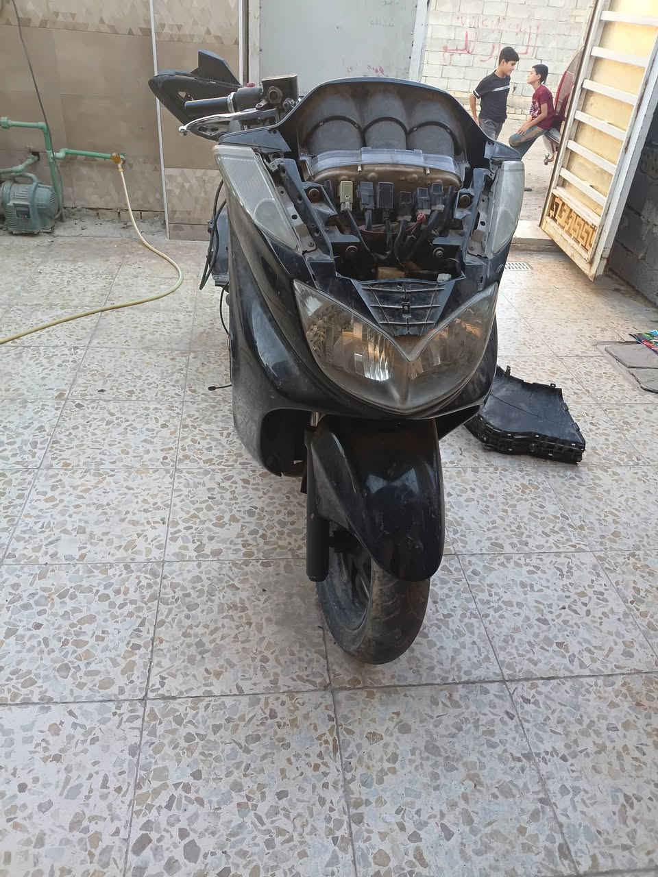 سلام عليكم ماجسته عدد ثنين تفاصيل داخل الفيديو مكان بغداد ***********
