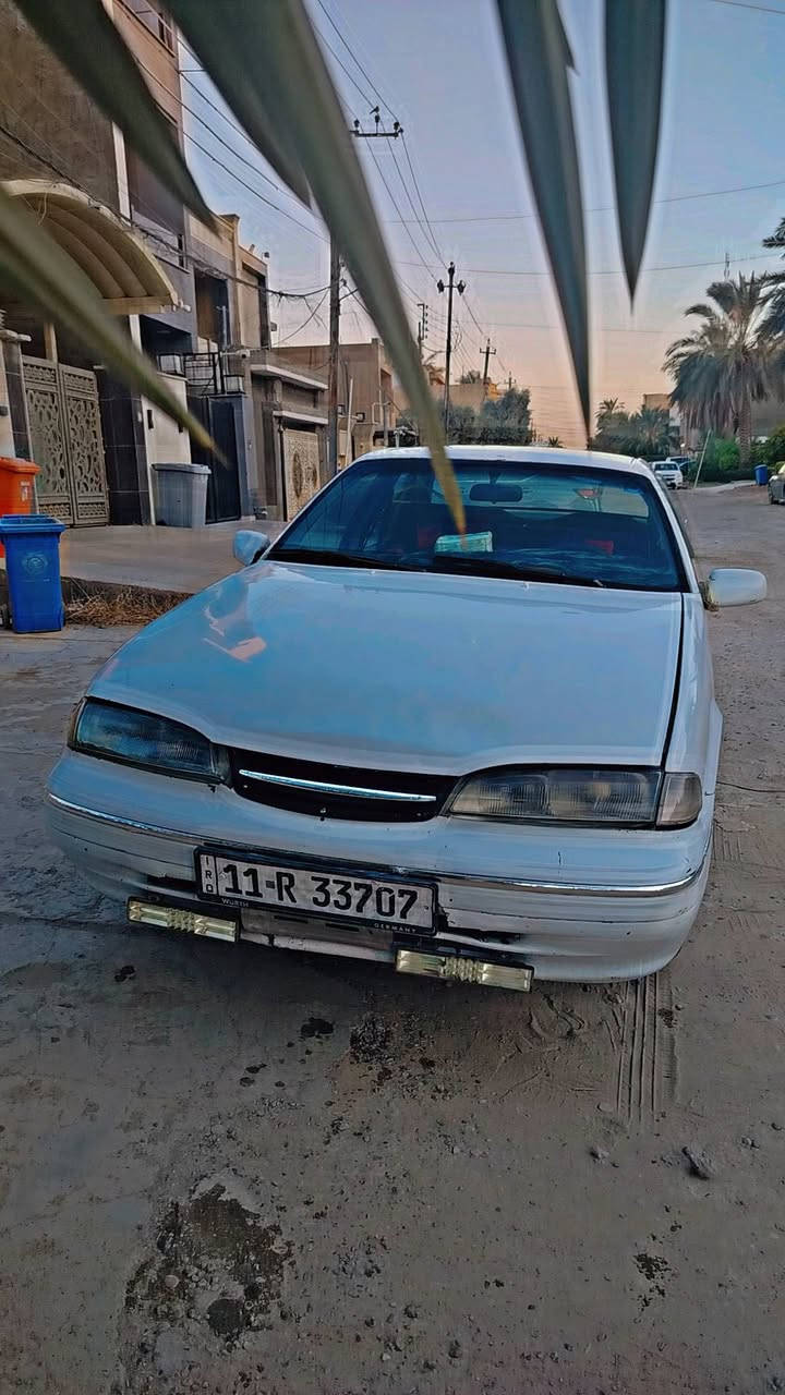 السلام عليكم  برنس فراشه موديل 1997  نضيفه
محرك مفتوح كير اوتوماتيك  صدرها نضيف تبريد مابيها
 رقمهاجديد بغداد سنويه ل28 تنتهي 
سعر 35 بيه مجال  
مكان بغداد غزاليه ***********

