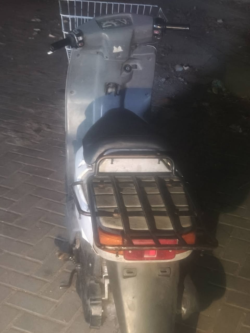 السلام عليكم 
دراجه بيكم للبيع نضيفه مجفتهة  دراجه  حلوه العنوان بغداد مدينه الصدر للتواصل : ***********
