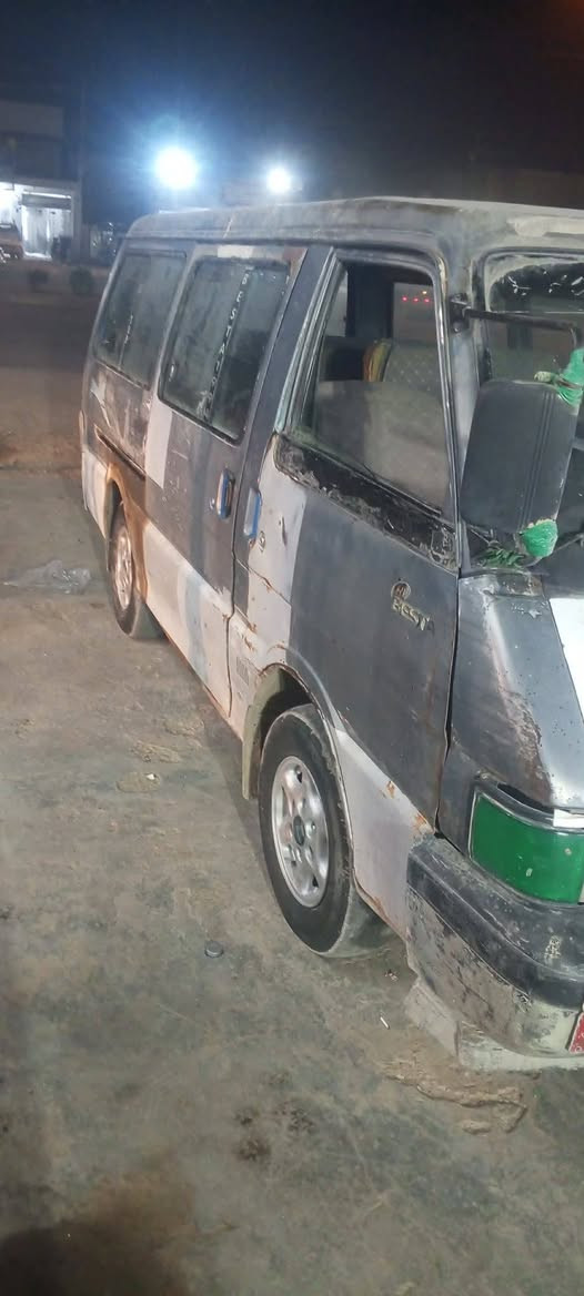 *********** سياره للبيع موديل 94 18 وبيها مجال بسيط شواصه اربعه مقفوله مكينه مقفوله سياره بلاديه
