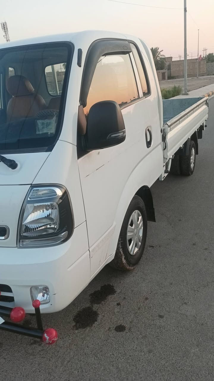 السلام وعليكم سياره كيه بنكو للبيع مكفوله كفاله عامه
موديل 2020 شكل جديد 

للاستفسار اكثر ***********
