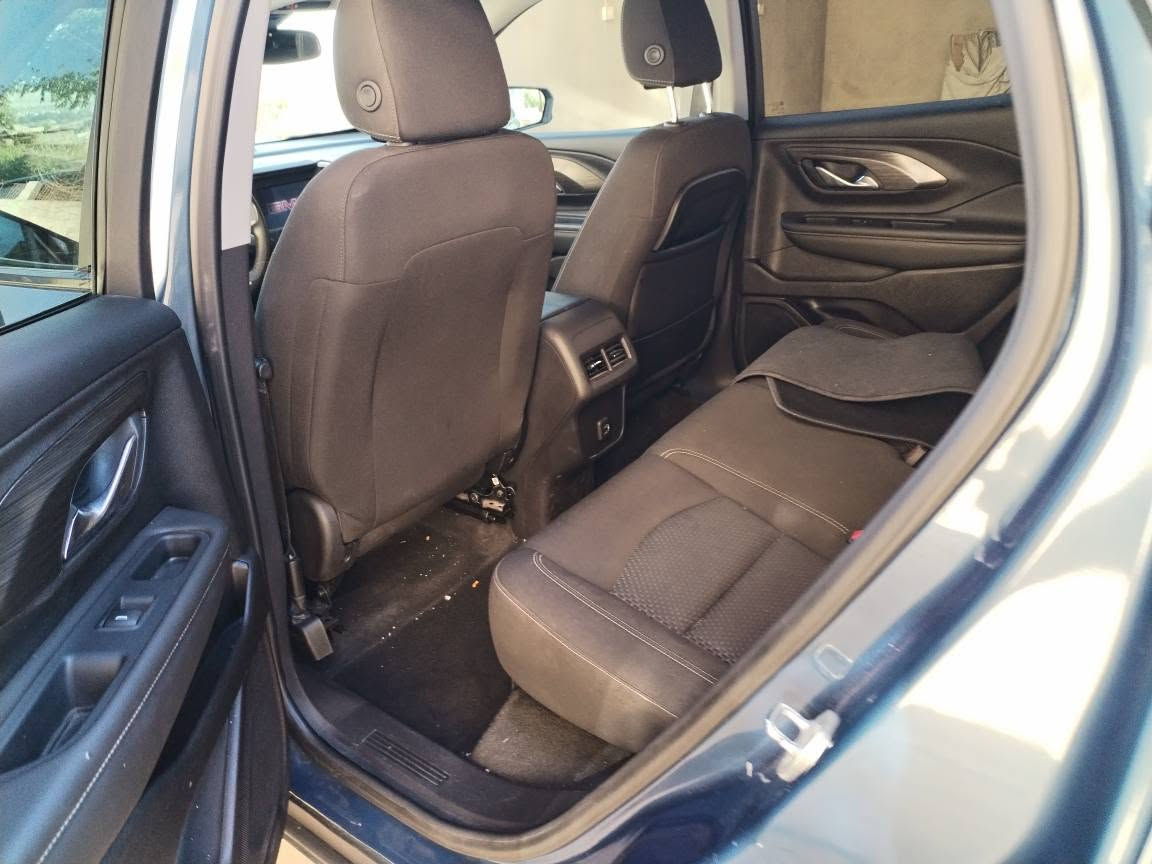 Gmc Terraain 
ژماره ته له فون ***********
موديل 2024
موصفات SLE /AWD
سياره بيش ئو باش كه به سه 
سياره بي ايرباكه 
به ردي گزورزي به شه رت 
رادار به شه رت. 
هه موو تشتي به شه رت 
ژمارا كاتي
سعري. سيارا 124او مجال 
سياره زور خاوينه
مالي دوسته أربيل, العراق
