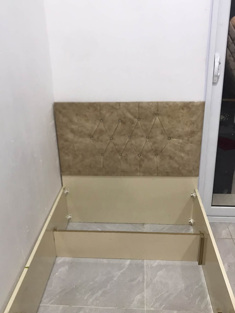 تخت مفرد