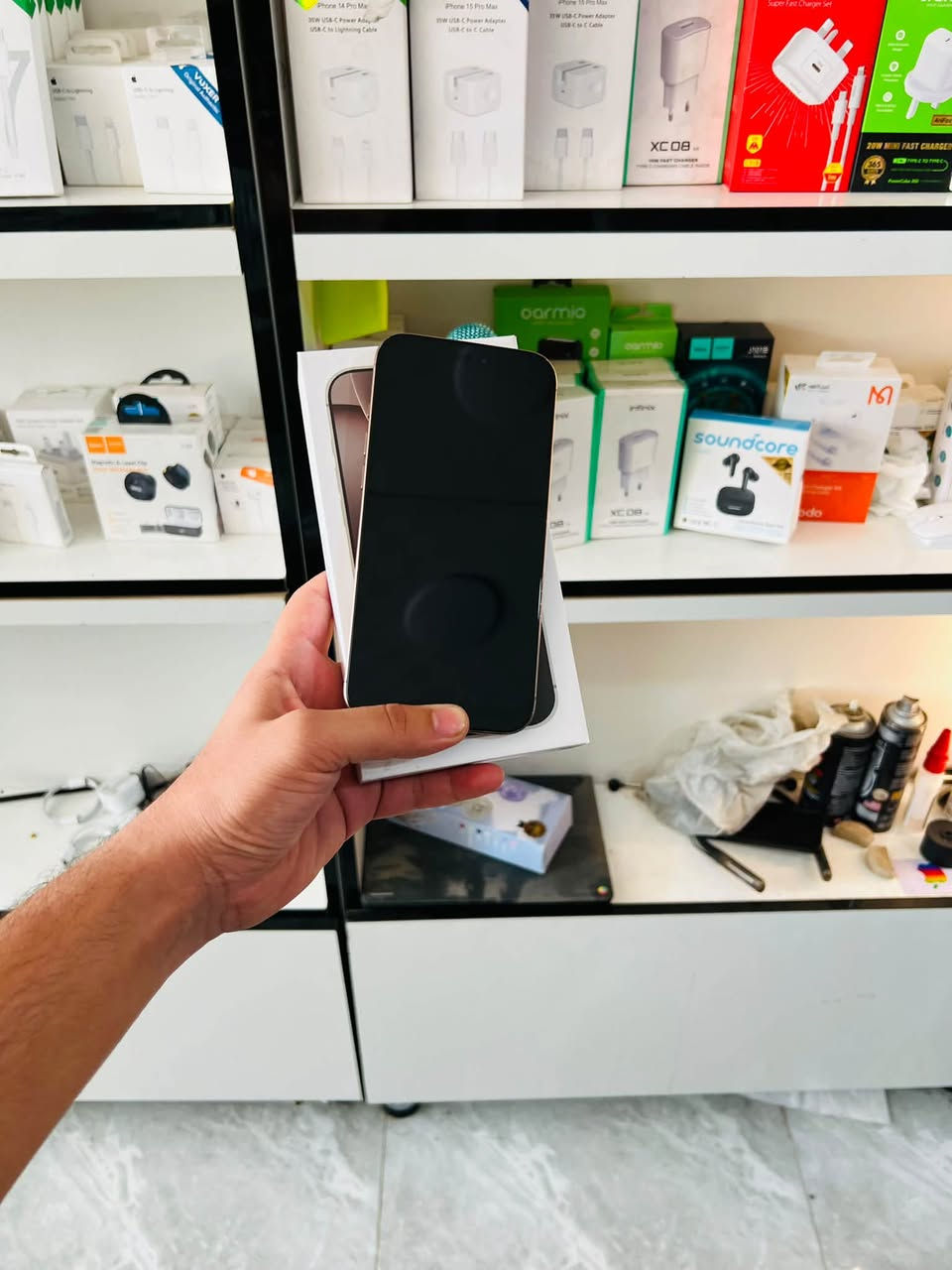 السلام عليكم 🌹
📱 آيفون 16 برو ماكس
💾 الذاكرة: 256GB
🔋 البطارية: 83%

✅ الجهاز كله شغال: نت، صوت، اتصال
✅ ما بيه أي خلل
✅ الجهاز نظيف جداً
🔧 مبدل شاشة أصلية
🛡️ الشاشة الأصلية مكفولة ومضمونة بشرط الأصالة

📍 المكان: بغداد – مدينة الصدر
💰 السعر: 840 ألف
🔻 نهايته للشراي

📞 للشراي الجاد: ***********
اتصل وبالخدمة 🌹
