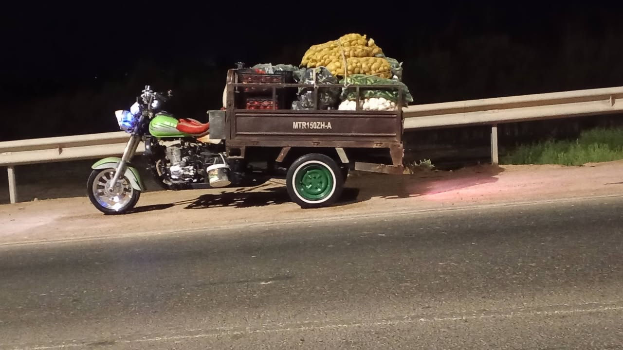 ستوته البيع موديل 19 ستوته نضيفه اوراق اصولي السعر واحد ونص وبيه مجال مكان الدوانيه الحمزه الشرقي ***********📞

