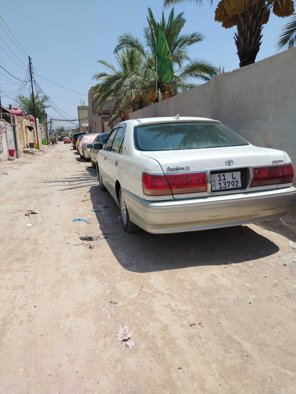 السلام عليكم   بيع او مراوس 

ملكه ٢٠٠٢ رقم بغداد نكليزي سنويه جديده كفاله من الكص ونقل جثه
كرستال اصل شاصي ٧٥ ديفور الجبير اصل محجل السياره ماعايزه برغي 

مكينه وكير وحداديه كله جديد
تبريد ثلج ❄️
ستيرن كهرباء. 
كشنات كهرباء.
مري شفط.
كامره خلفيه
شاشه بلوتوث
بك لايت كرستال
دمام خلفي
منضومة زنون عالي ناصي 
جام اربعه اوتو.
حساس هواء
للبيع او المراوس  حسب القناعه  *********** بي واتساب مكاني نجف
السعر ١٣٠ وبي مجال للطيبين
