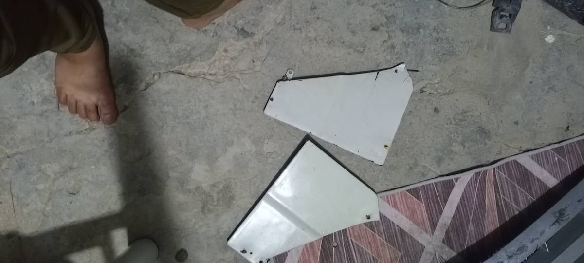 السلام عليكم غراض جنبي قديم مستعملات للبيع المكان بابل الكفل رقم ***********9مصدات زوج ودعاميه وشباك والغوده زوج@

