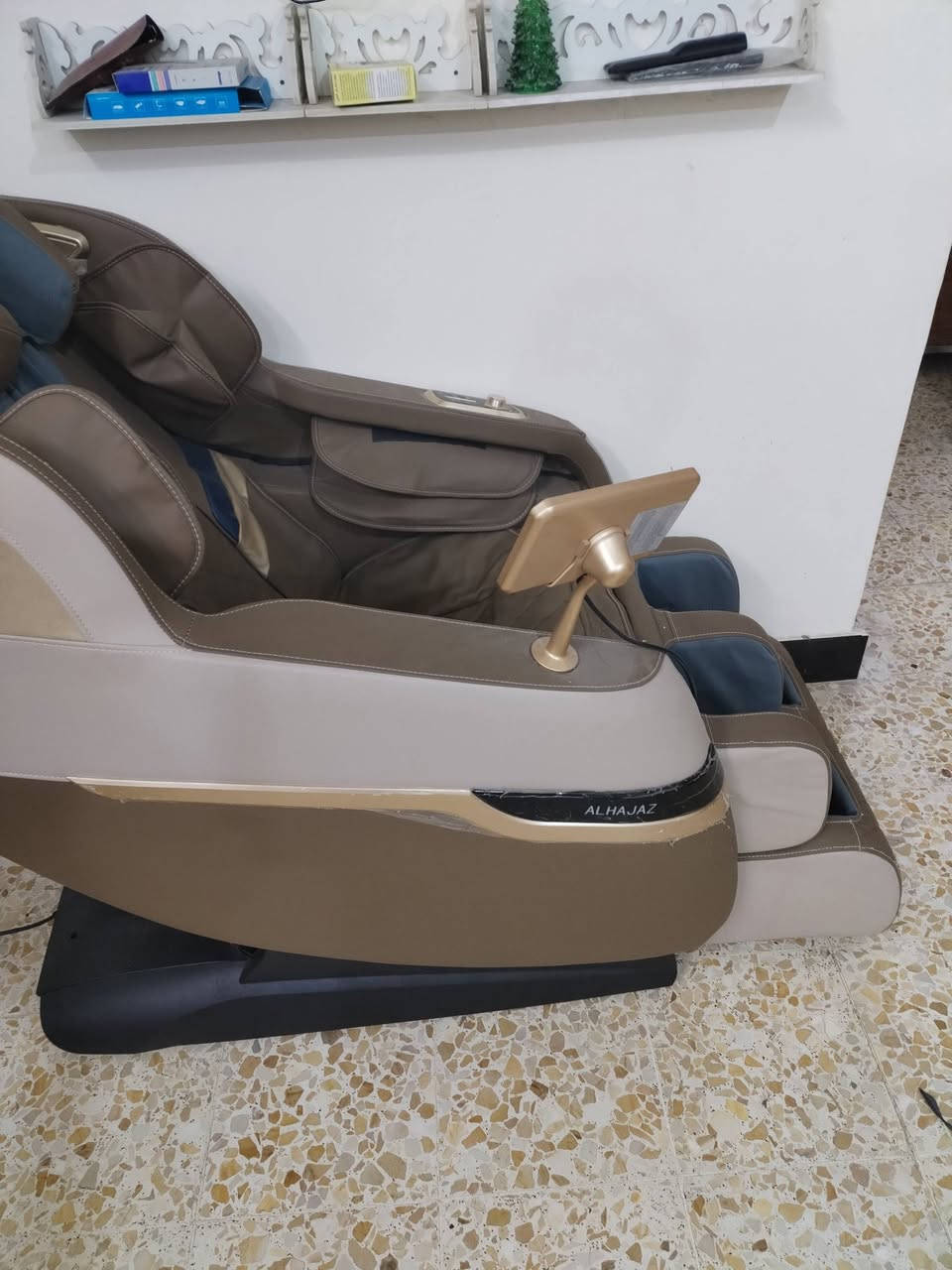 السلام عليكم
جهاز تمريخ نظيف وجديد كلش قليل استعمال 
سعره ٧٠٠ وبي مجااااال
مكانه بصره قبله حي مهندسين

+9647726339330
الاتصال والاستفسار
