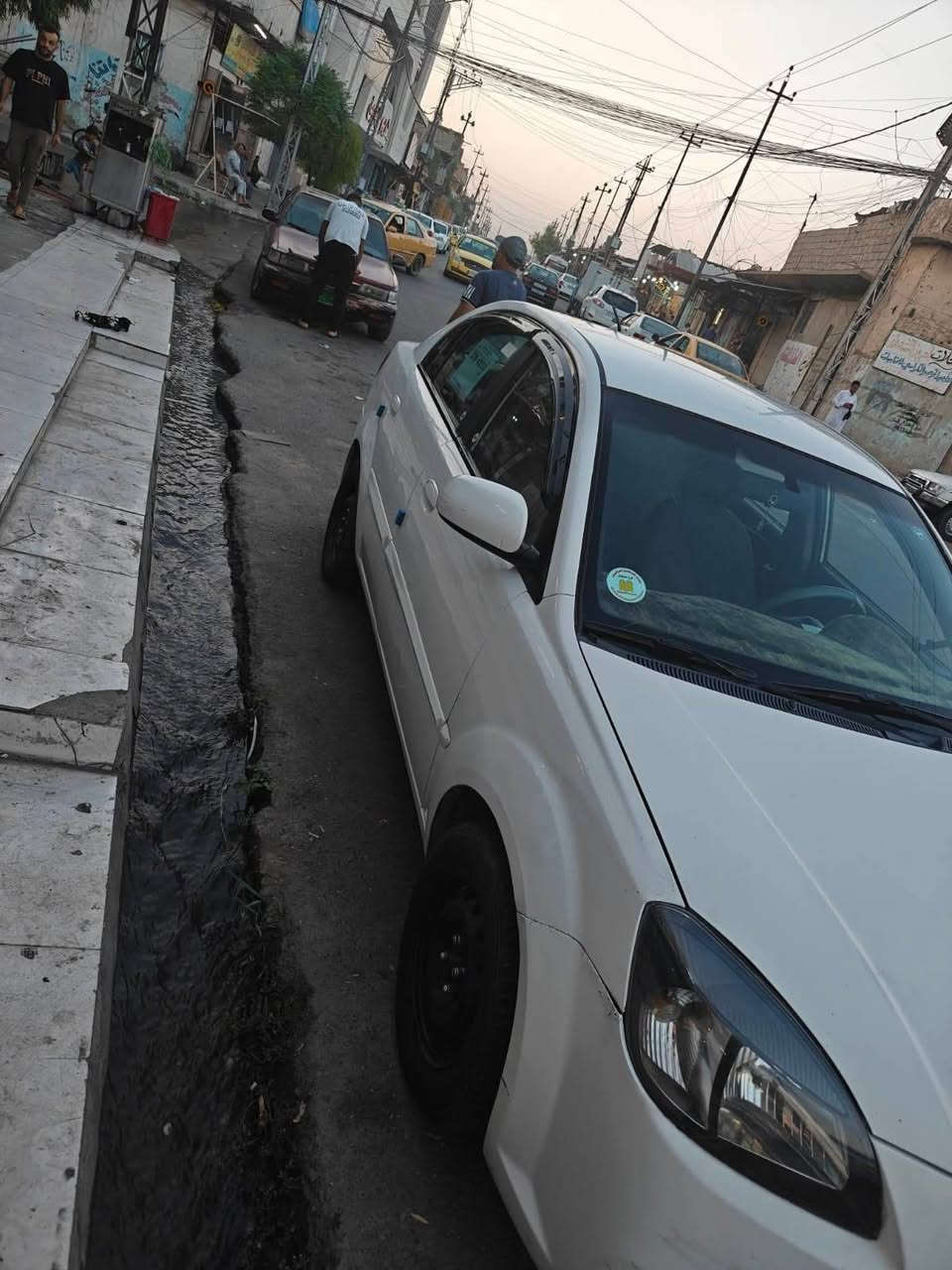 كيا ريو للبيع
شرط
موديل 11
شرط التحويل
السياره كير ومكينه
بلا ضرر
ضرر بيها ملاحظات شويه 
***********
***********
