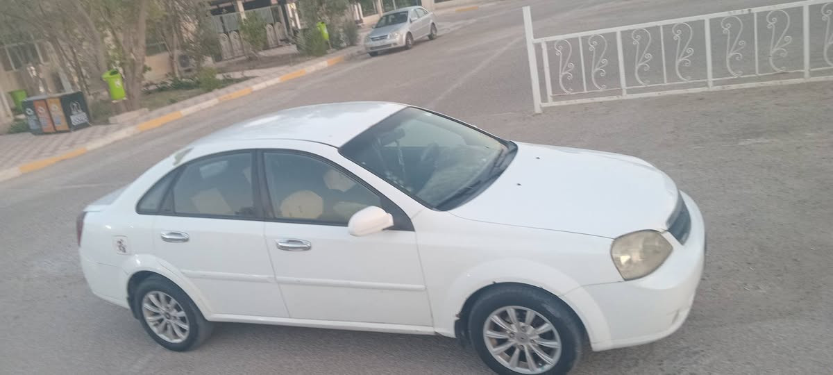 اوبترا ٢٠١١ حرة بأسمي ضرر جاملغ ايمن عالبارد . محرك كير خير من الله . السعر ٧٥ وبيها مجال .. *********** هذا رقمي

