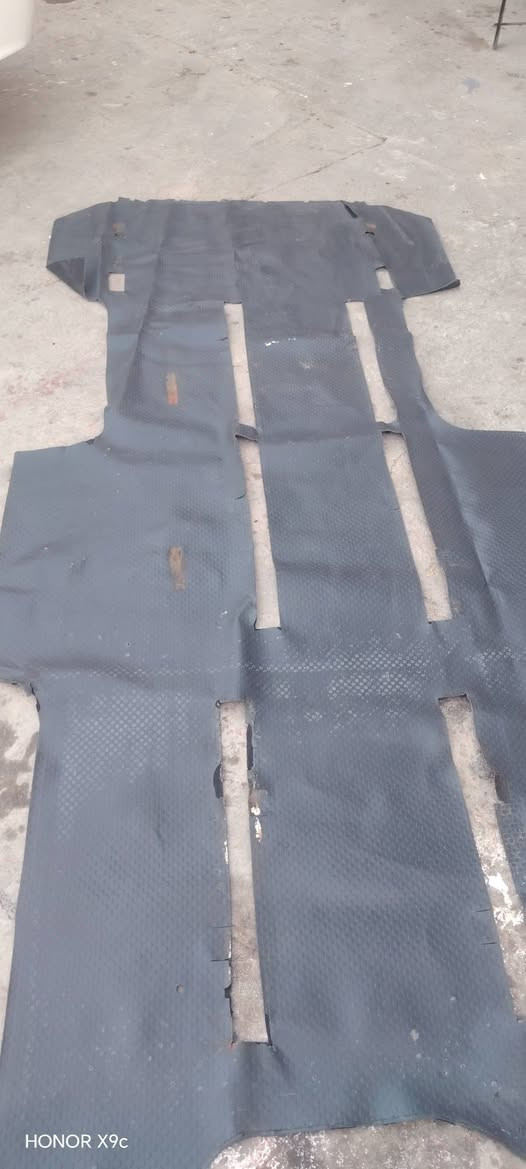 سلام عليكم كاعيه البيع جديده مال شركه نضيفه هيه او سدار او لقمبوره نضيفات شراي يتصال ***********

نص مكتوب في الصور:
- HONOR X9c