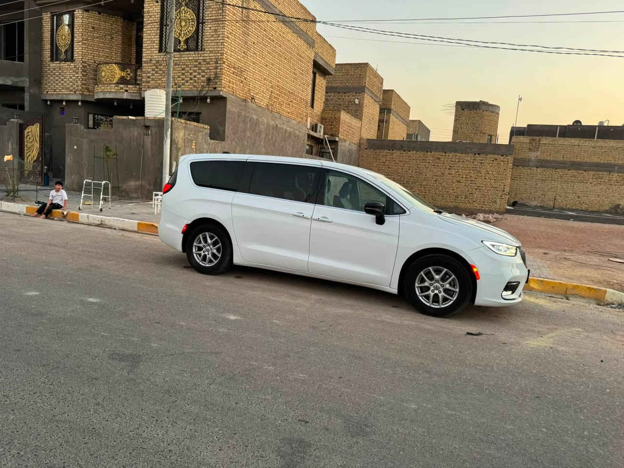السلام عليكم بافسيكا للبيع   2024
مواصفاته

1ـ بصمه بوب 

2ـ رادار 

3ـ حساسات اماميه

4ـ حساسات خلفيه

5ـ تثبيت سرعه

6ـ اوتو بارك

7ـ كامرات 360 

8ـ قياده ذاتيه 

9ـ اشاير بل مري 

10ـ كشنات جلد 

11ـ كشنات تدفئ

13ـ نظام صوتي

14ـ بوب وسط سلايت كهرباء 

15ـ جنطه كهرباء

16ـ مستشعر بوب 

محرك 6 سلندر 3600 

رقم مثنى 

السعر 220 

العنوان: سماوه

الهاتف: ***********@
