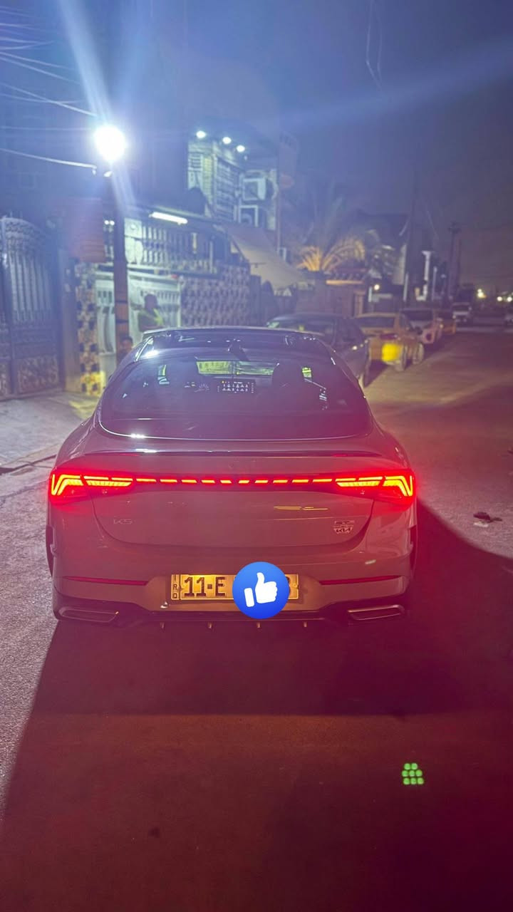 سلام عليكم
Kia k5 2023موديل

جي تي لاين الون سمنتي داخل احمر 

1600 تيربو 

فول مواصفات للأخير بنوراما بصمه 

شحن لاسلكي 

مثبت سرعة 
 
نظام مانع انصدام امامي خلفي 

رادار امامي خلفي 
 
تشغيل عن بعد 

سياقه ذاتيه أربع وضعيات 

الضرر موضح بالصوره

مرقم بغداد 

رقم الهاتف 
***********  

مكاني بغداد بلديات
