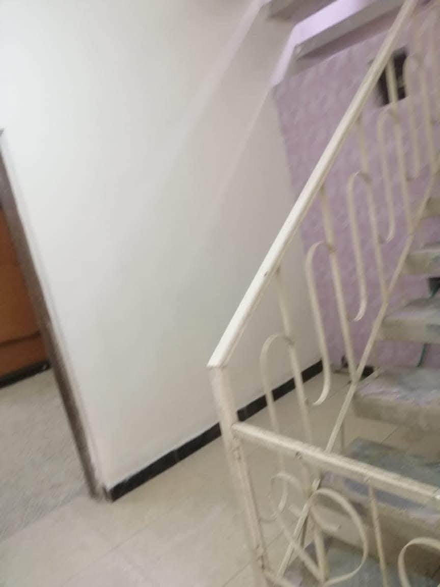 السلام عليككم
بيت للأيجار يحتوي على گراج ومطبخ كبير وغرفة نوم وهول وطرمه وره البيت يصلح لعائلة صغيرة العنوان شارع 60 قرب أفران بيروت وأسواق أهلنا للتواصل 

***********
وتساب متوفر 
‬
