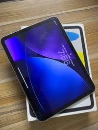 ايباد ١١ • ١٢٨ • بطارية ٩٧%