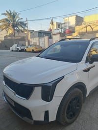 للبيع: كيا سورنتو 2024 (وارد أمريكي) اللون: أبيض المحرك: 2.5 لتر تيربو...