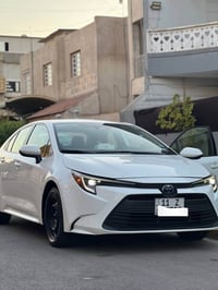 كورلا للبيع وارد امريكي هايبرد موديل 2024  ماشيه 22 الف فقط  موصفات Le...