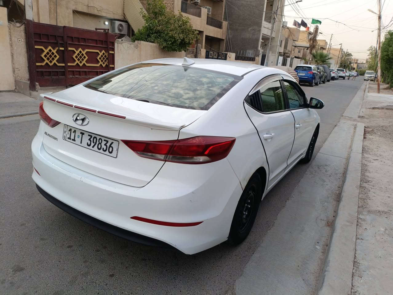 السلام عليكم النترا 2028 بغداد انكليزي باسمي تحويل مباشر
ماشيه 176 الحقيقي ومبدل مكينه جديد دهن كير  صدر حلو تخم تاير جديد تبريد ثلج 
سنويه 2030  حادثها ربع بنيد بدون دواخل 
السعر 107$ وبيها مجال بغداد حي الاعلام
***********
