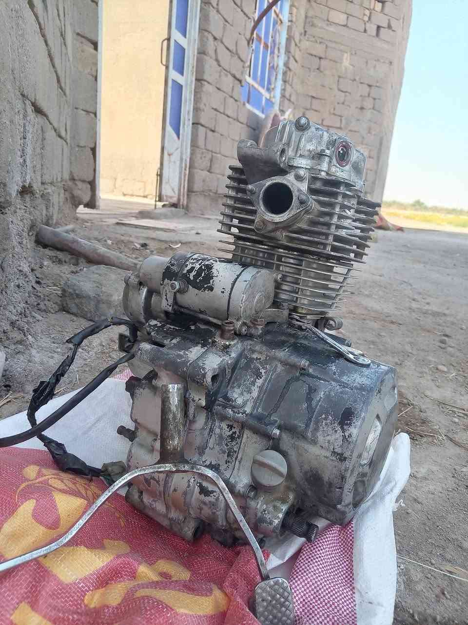 سلام عليكم محرك ستوته دايون لل بيع شغال سعره 75،،***********
