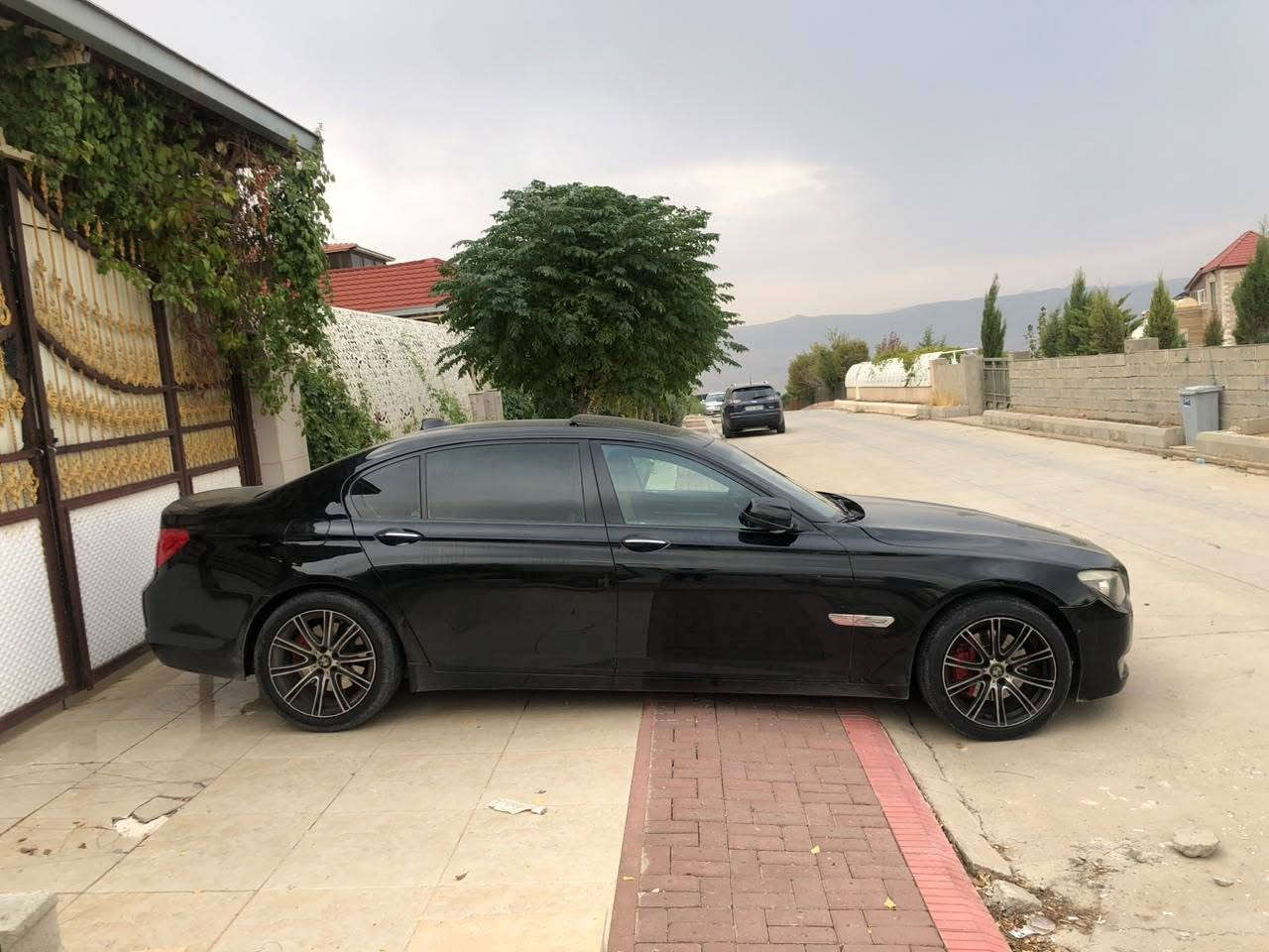 بي إم 730 • ٢٠١١ • محرك N52