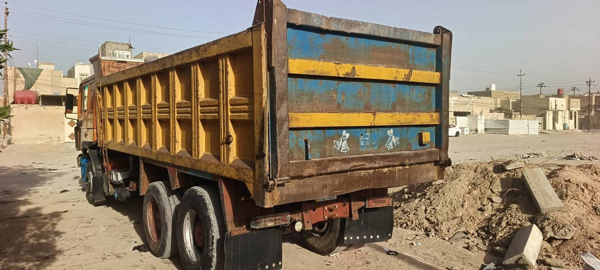 للبيع مان مكينه 28 كير 160 مجموعه نص جي اف شاصي مطول من سنتر سنويه جديده 29 تحويل مباشر سياره جاهز سعر 95 ورقه ستفسار *********** مكان السياره نجف
