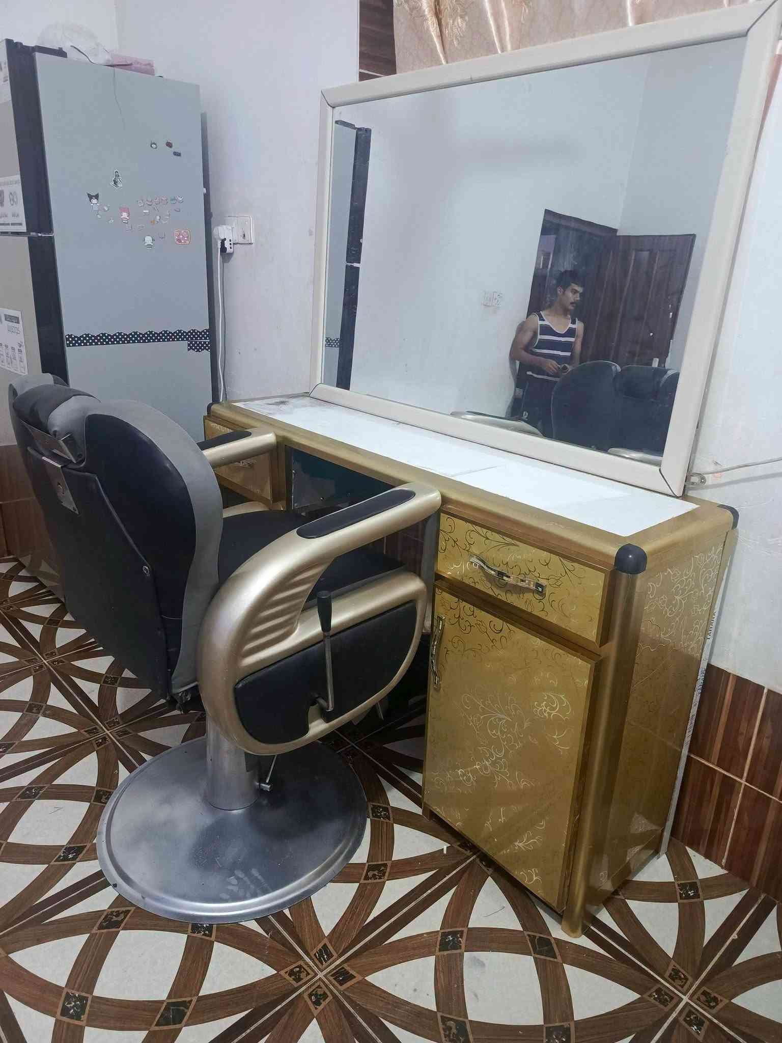 كرسي 💺 حلاقة مع ميز وامراي الميز المنيوم    كلش انضاف شغال  اخو الجديد مع ميز او مرايه
شبح 👻 اكبر حجي بل شبح 👻
الانبار القائم الكرابله 
السعر 
ع خاص 
او وتساب 
او ع رقم 📱
رجانه 
***********
كرسي 💺 حلاقة مع ميز وامراي الميز المنيوم    كلش انضاف شغال  اخو الجديد مع ميز او مرايه
