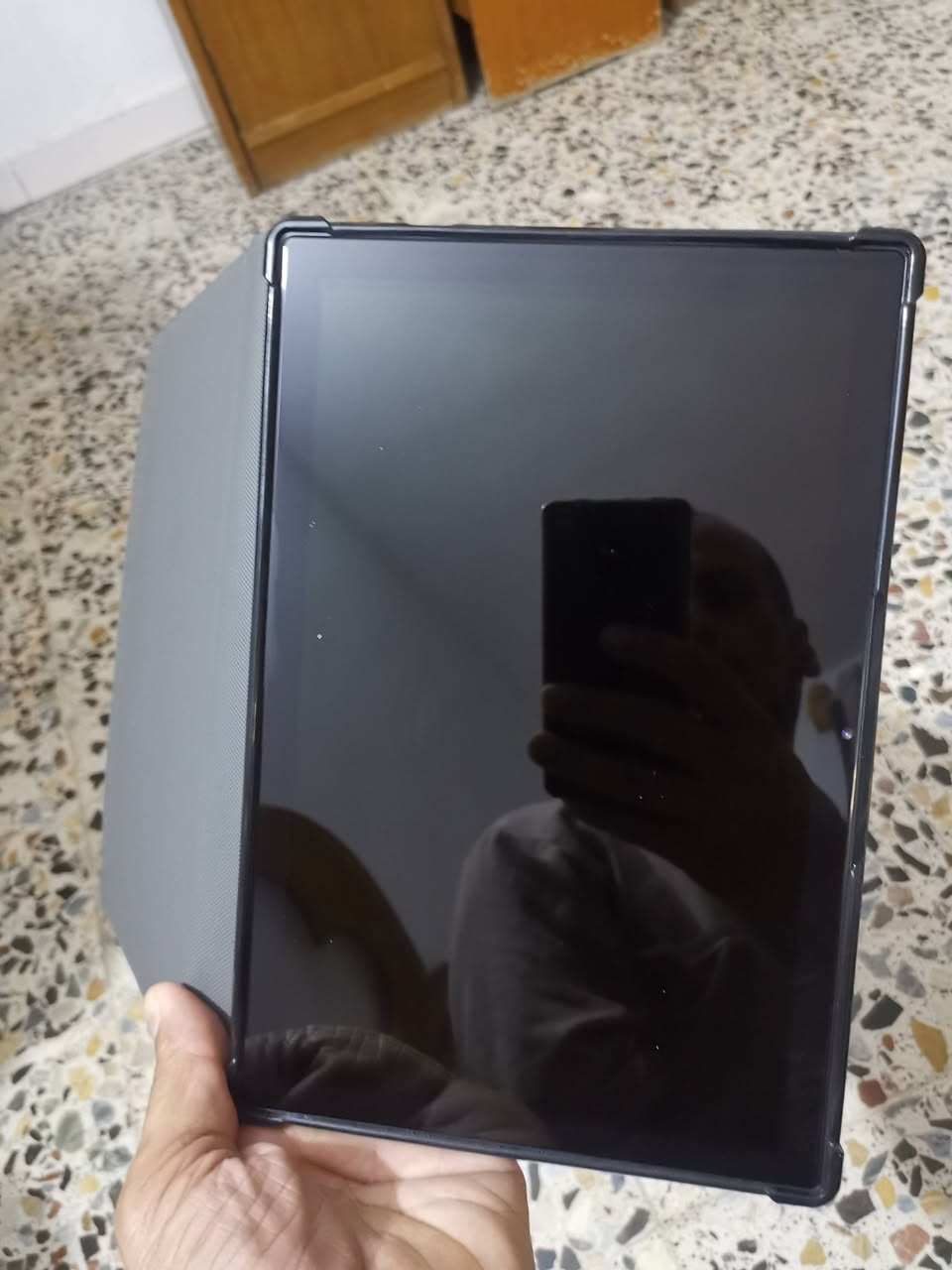 ايبات A16 برو ذاكره واحد تيره مع كيبورت وماوس جديد ممستعمل بعده ممعرب 200 وبيه مجال
*********** مكاني بغداد
