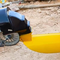 خوذة طيارية • نظيفة • للبيع