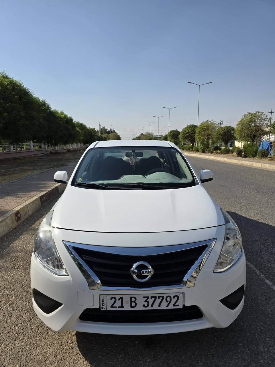 بەناوی خوای گەورە 
نیسان سەنی لاکشمیبای مۆدێل 2020فول مواسەفات شاشە ئایپات و سوکان ڤۆلیۆم بێ بۆیاخ چوارتایەی تازەی لەژێرە سەنەوی تاکوو 2031 تازەیە بەناوی خۆمانەوەیە لەسفریەوە دوودەستە  بەشەرتی گێرو مەکینەو تەبریت و هەموو شتێک بەس ماشەڵای ئەوێت  سیعری 110گەڵا مەعمەلە
شوێن /هەڵەبجەی تازە
ژ.م /   *********** یان ***********
