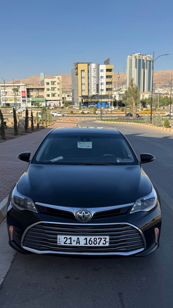 بێ بۆیاخ تەنها بۆنیدەکەی پەڵەیەک ساردی هەیە و باقی وردەیە شتێکی هەبێ مەگەر
تەنها سڵاید نییە
170 هەزار کم ڕۆشتوە
١٧٥ گەڵاو مامەڵە
*********** السليمانية, العراق
