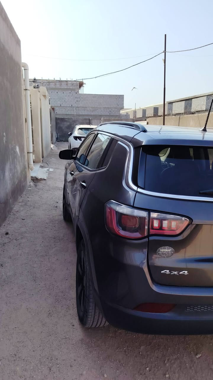 السلام عليكم
جيب كومبارس 2018 السيارة ضربتها بنيد وجاملق وبيها بارد بلباب الخلفي بارد خفيف
السيارة جاهزة كير ومكينة
تبريد وحدادية خير من الله
محرك 2400 السيارة جاهزة وما ناقصها شي
السعر 120
للتواصل ***********
مكاني البصرة شط العرب
