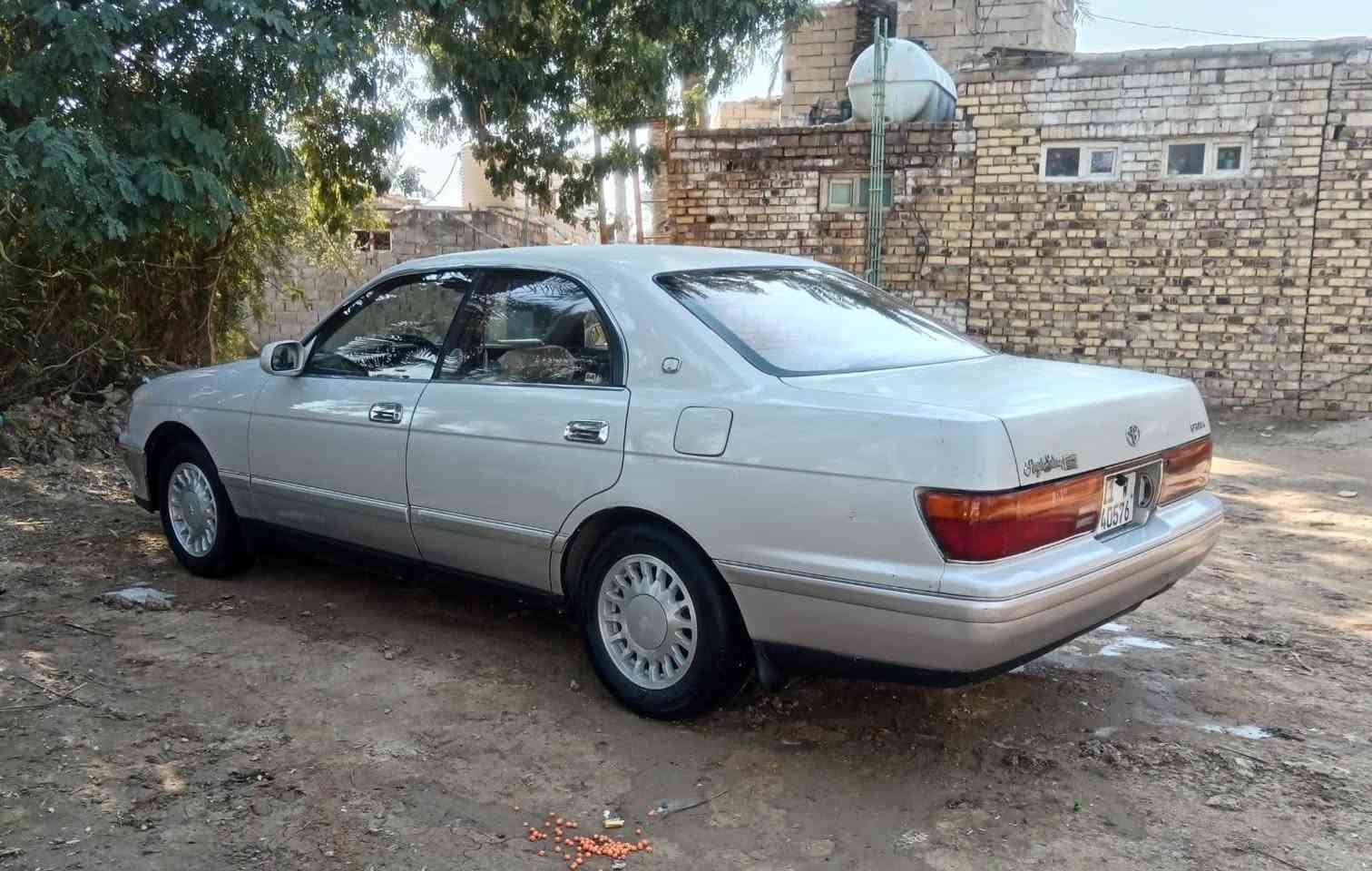 بطة منفصل موديل 1994 
رقم بغداد بأسمي السنوية لغاية 2030
مكينة ديفور تبريد تدفئة أمامي خلفي 
سيارة قطرة صبغ مابيها مكفولة كفالة عامة 
السعر / 65 / رقم الهاتف *********** 
العنوان / ديالى بعقوبة
