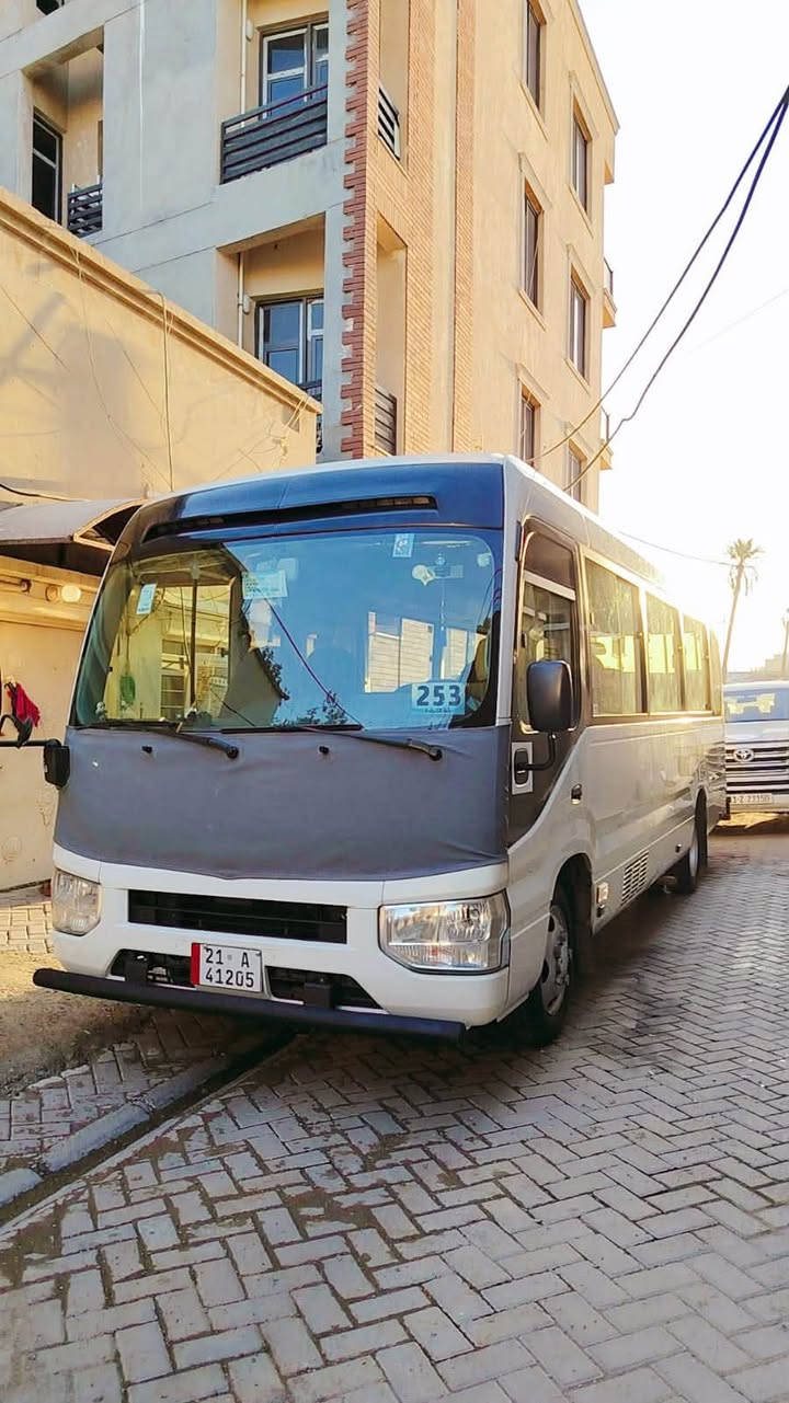 سلام عليكم كوستر 17 للبيع بيه ربع بجم بخ وره باب عبريه هم بيه بخ وبيه سياره تبريد محور صدر  قبل فترا فتاح  تخم تاير برجستون   قلابي ستاركس دروعه خلفي امامي سياره سعرها 415 

***********كرادة
