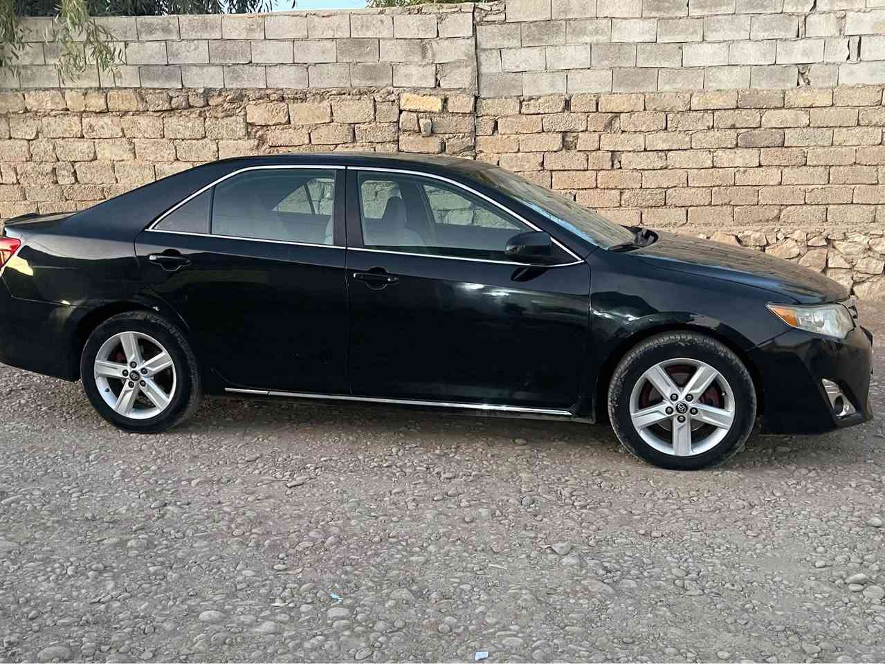 كامري 2012 امريكي 
2500 المحرك 
مصبوغ حزام 
عليها غرامه تنزل من سعرها 
كير ومحرك شرط 
السياره جاهز م شاء الله 
*********** موصل, نينوى
