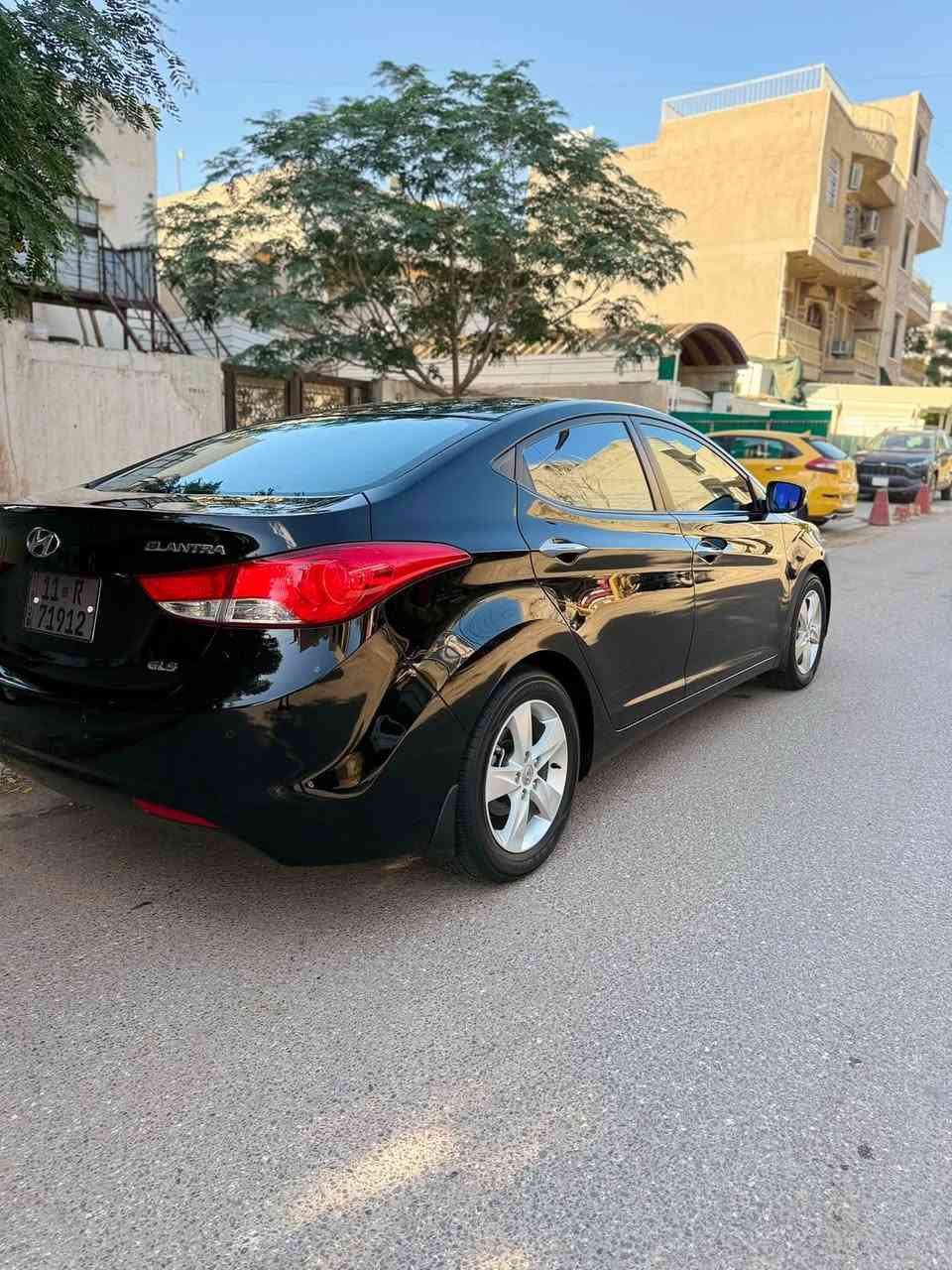 سلام عليكم شباب النترا موديل 2014خليجي كفالة علمة شرط حته من الشخط مكينة 2000المواصفاتGLSفول فتحة مري شفط تحكم ستيرن كشن كهرباء تخم تاير اصلي جديد سبير مال شوكة مانازل ***********
