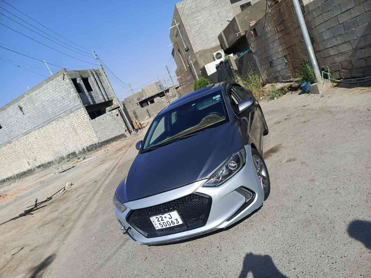 سلام عليكم النترا وارد أمريكي بيها بنيد صبغ فول مواصفات تحويل مباشر سنويه وهزه جديده السعر 120وبي مجال ***********
