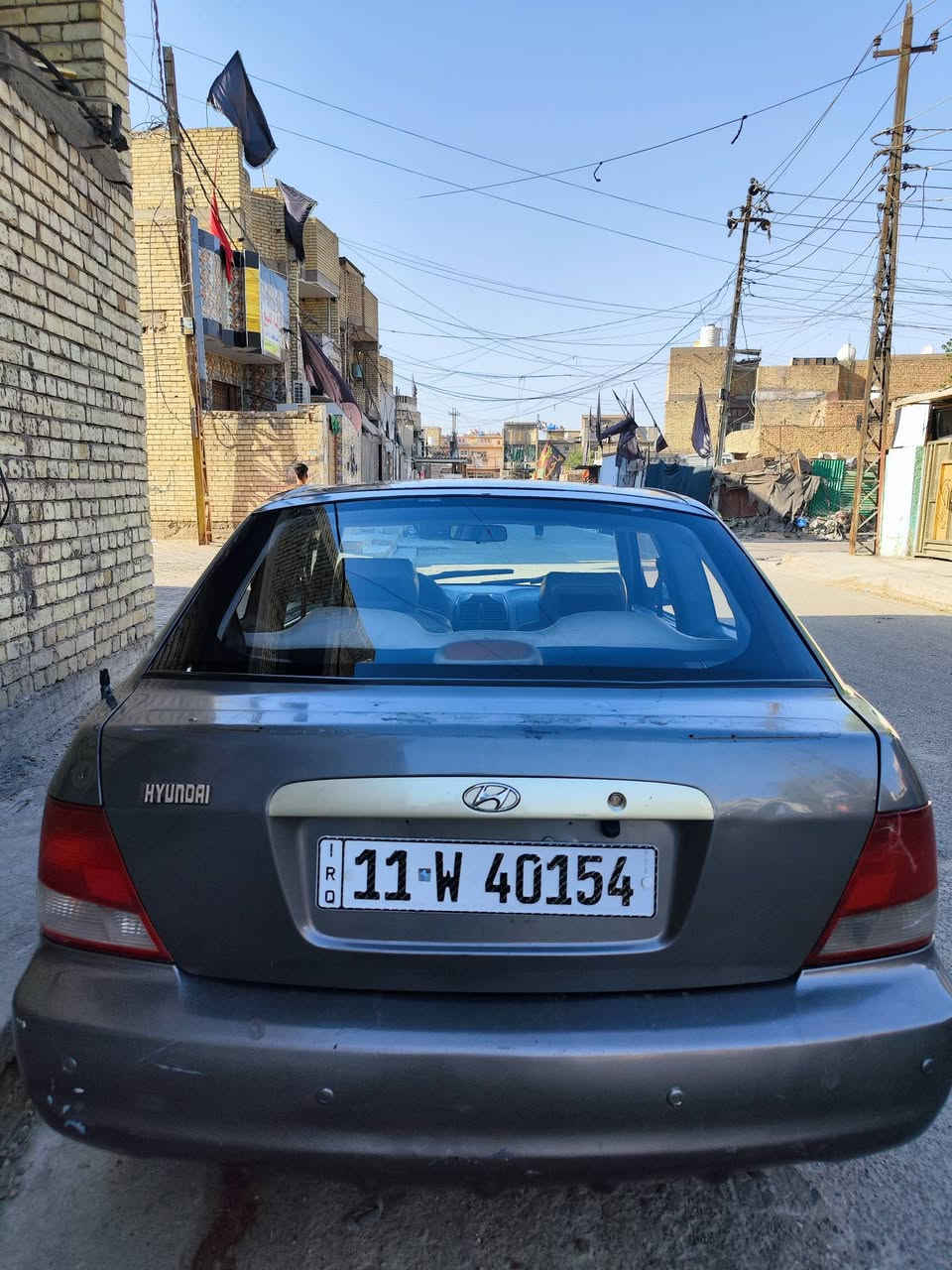 السلام عليكم اكسنت موديل 2000 تك باب كير  عادي  مكينة لاتبخير ولا تنقيص حداديه جديده تبريد ثلج منضومة جديده رقم بغداد انكليزي بأسمي شاشة وسنتر لوك وجام كهرباء مكان بغداد  حي اور السعر 35  وبيها مجال  للأستفسار ***********

